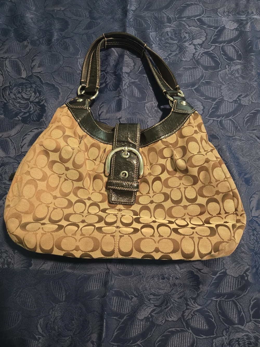 Coach Signature Canvas Shoulder Bag in Khaki/Brown